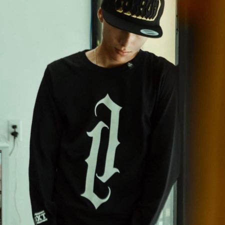 PLAYERA MANGA LARGA NEGRA ECLIPSE