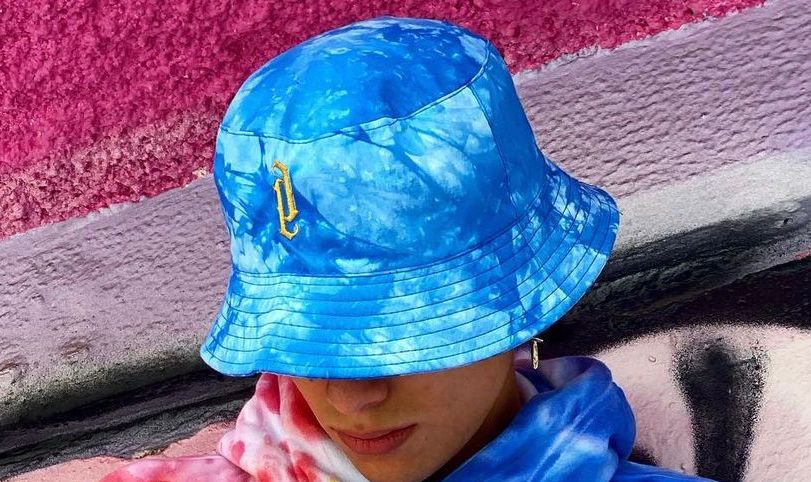 Bucket Tie Dye Eclipse